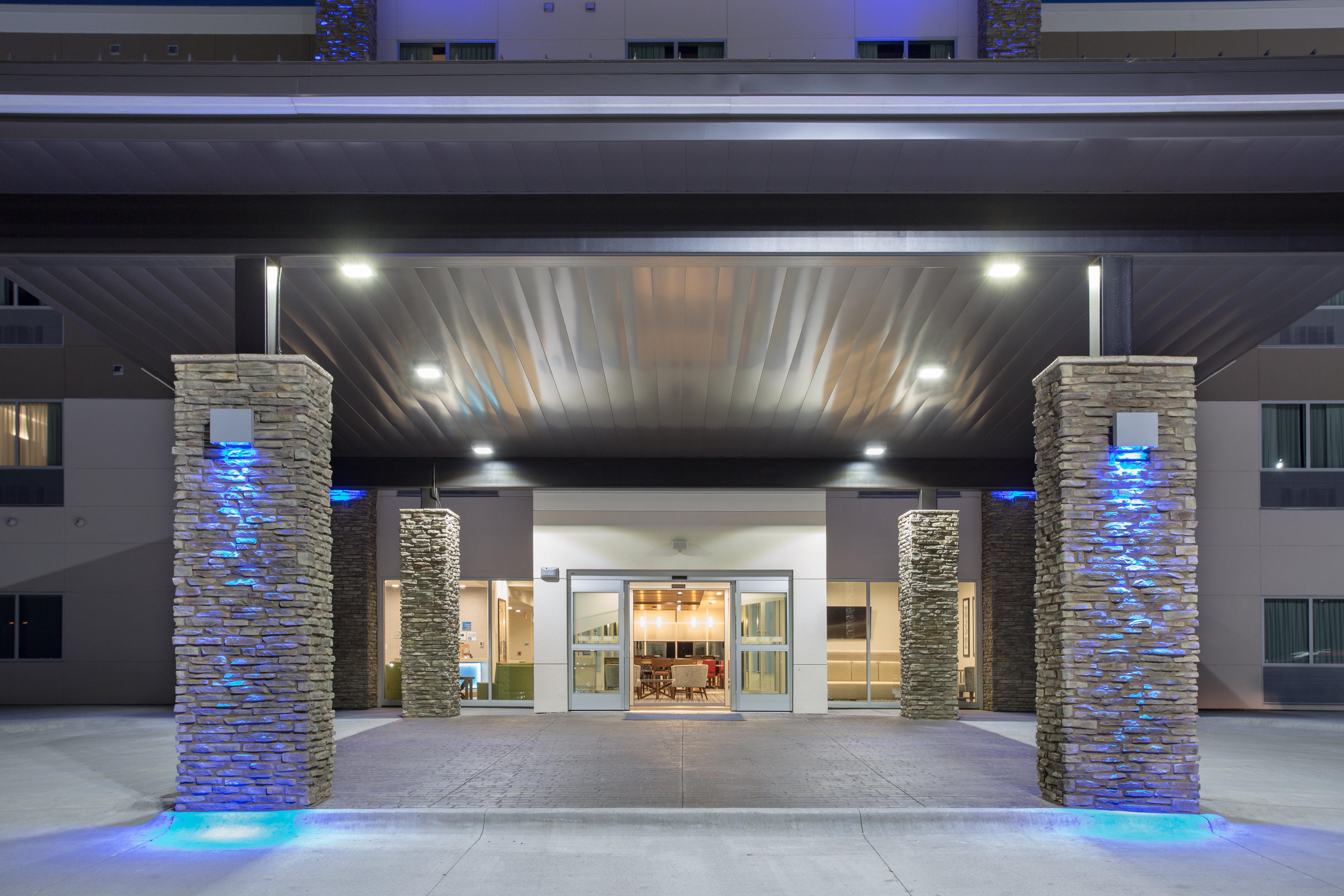 Holiday Inn Express & Suites - Rapid City - Rushmore South By Ihg Екстер'єр фото