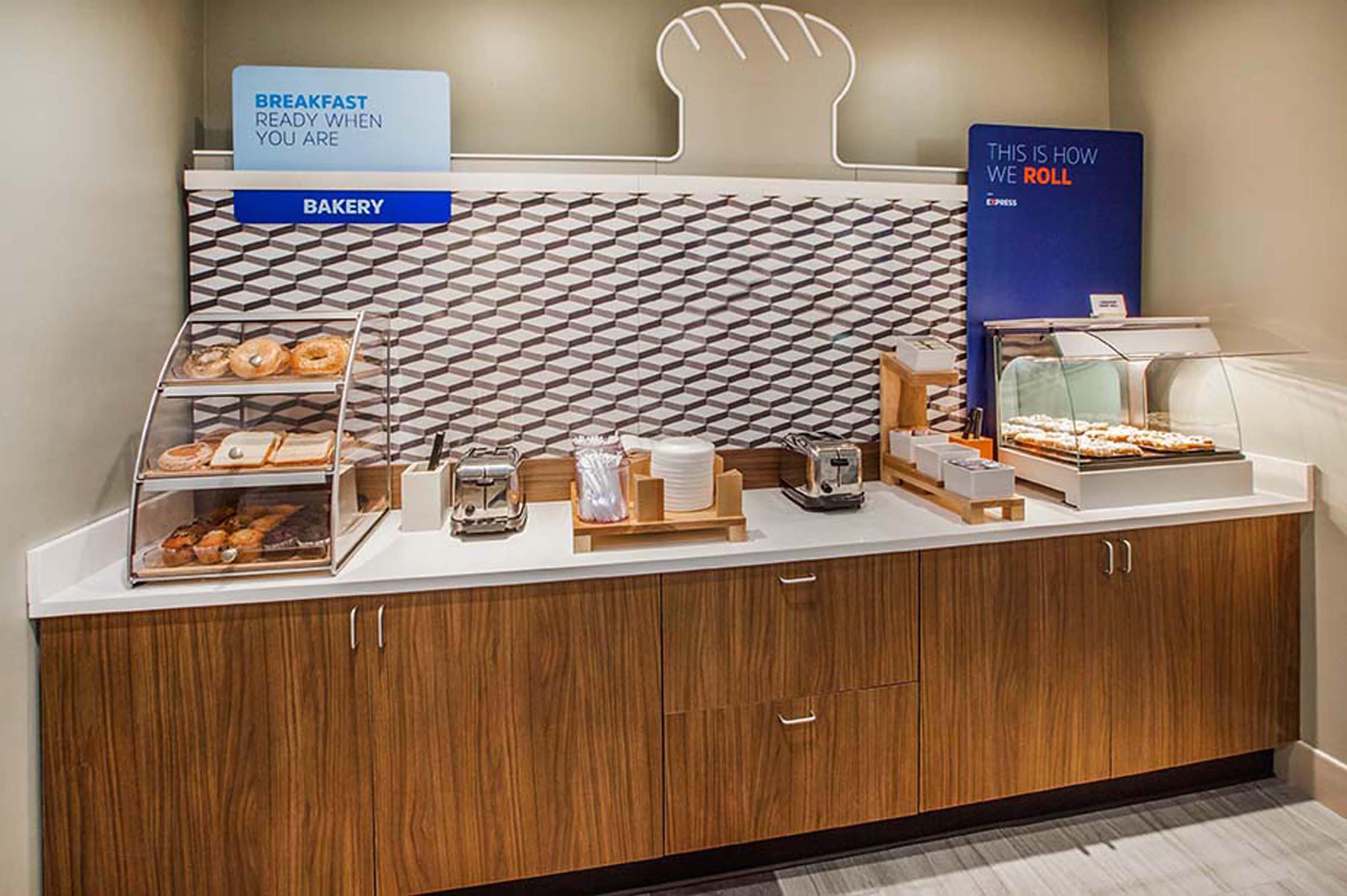 Holiday Inn Express & Suites - Rapid City - Rushmore South By Ihg Екстер'єр фото