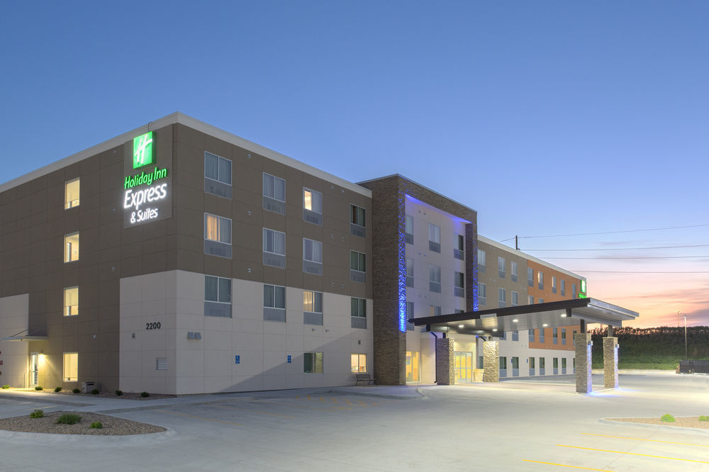 Holiday Inn Express & Suites - Rapid City - Rushmore South By Ihg Екстер'єр фото
